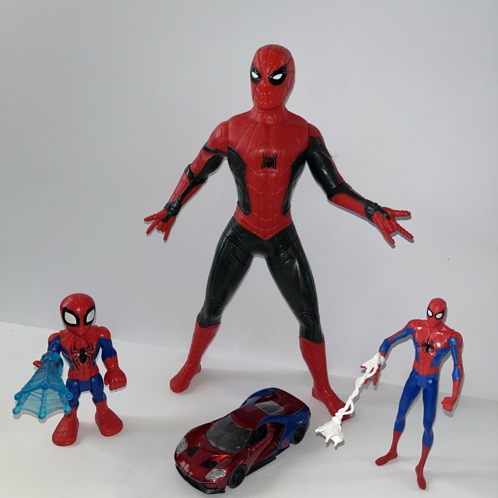 Lot Of 4 Spider-Man Figures Model Car Collectible Marvel Figures